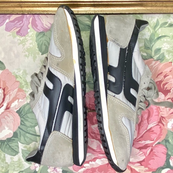 Vintage Deadstock Sonic Sneakers - Picture 3 of 11